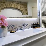 Porta Venosina Luxury House - Wifi Gratis * מלפי