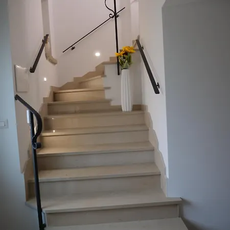 Porta Venosina Luxury House - Wifi Gratis Апартаменты *